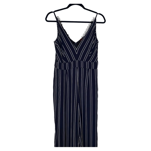 Monique Lhuillier navy and White Striped Jumpsuit sz 10 - Picture 4 of 15